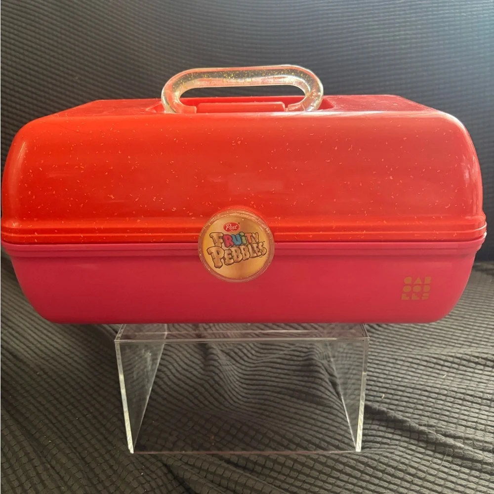 Caboodles/ Fruity Pebbles Cosmetic Case